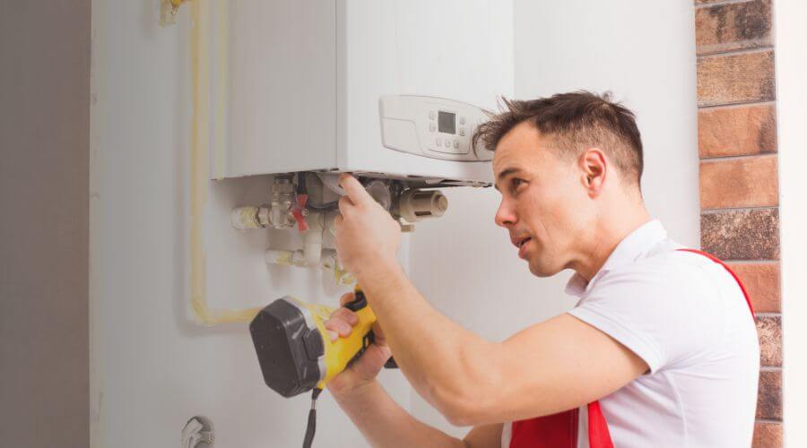 Expert burst pipe repair services in Saint Francisville, IL
